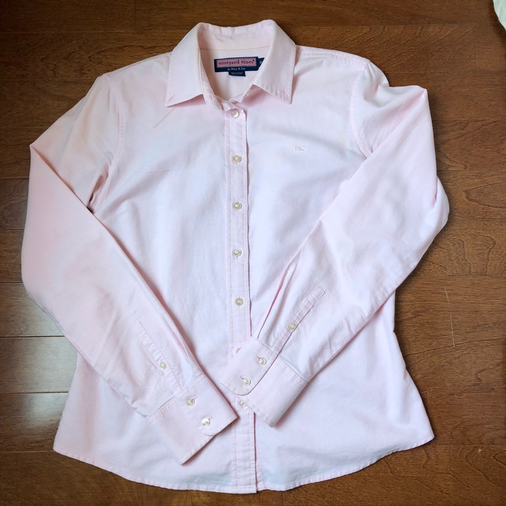Vineyard Vines Pink Oxford sz 8